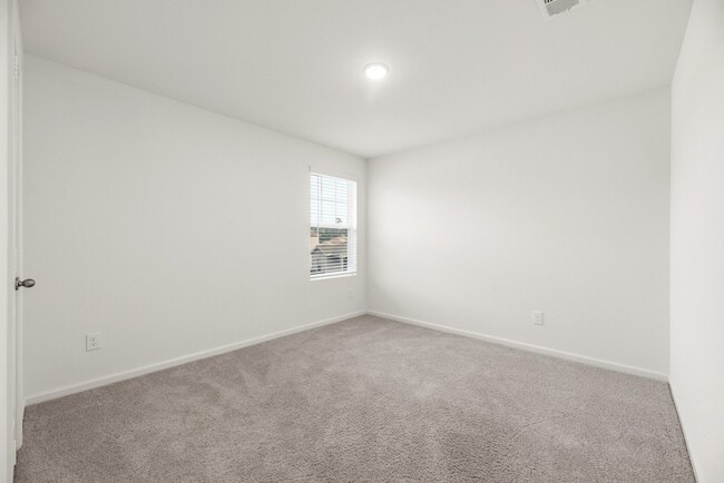 Building Photo - 3603 Admiralty Dr