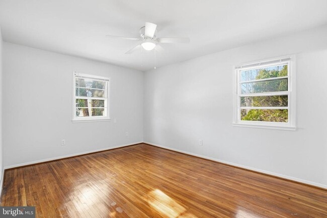 Building Photo - 6427 Pima St