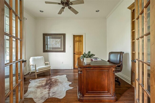 Building Photo - 571 Polo Club Dr