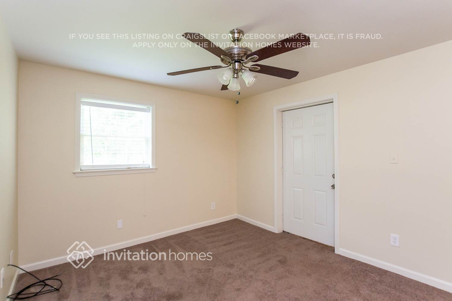 Building Photo - 4656 E Glen Ridge Cir