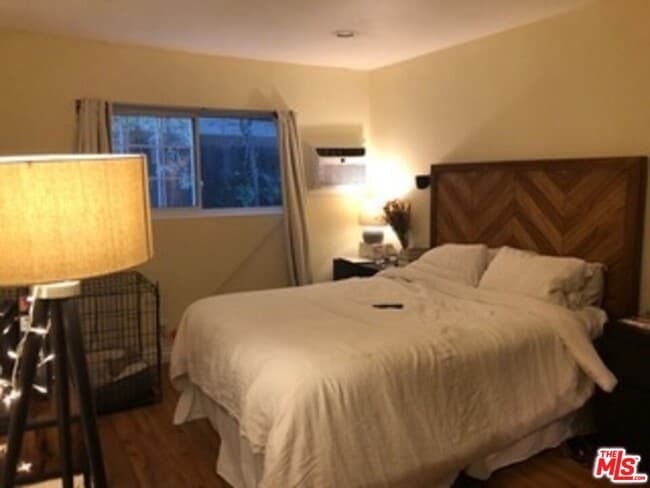 Building Photo - 12205 Gorham Ave