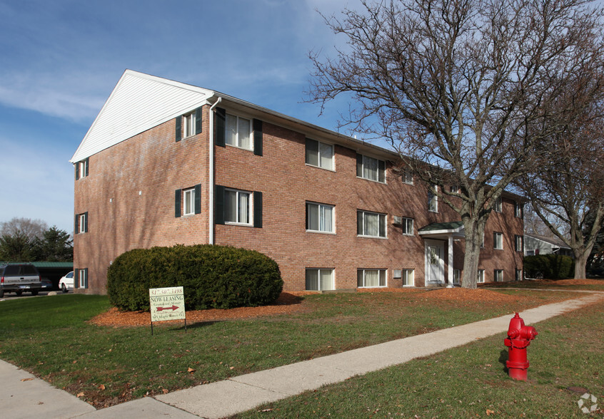 Building Photo - Grandview Manor Apartments