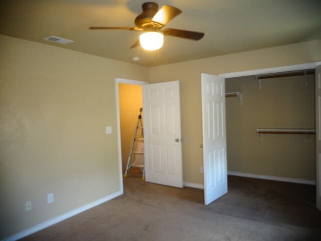 Building Photo - 107 Yegua Cir