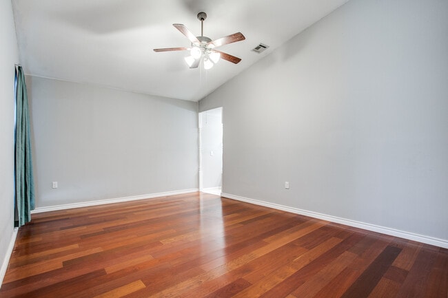 Building Photo - 13910 Thebes Cir