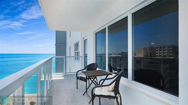 Building Photo - 3750 Galt Ocean Dr
