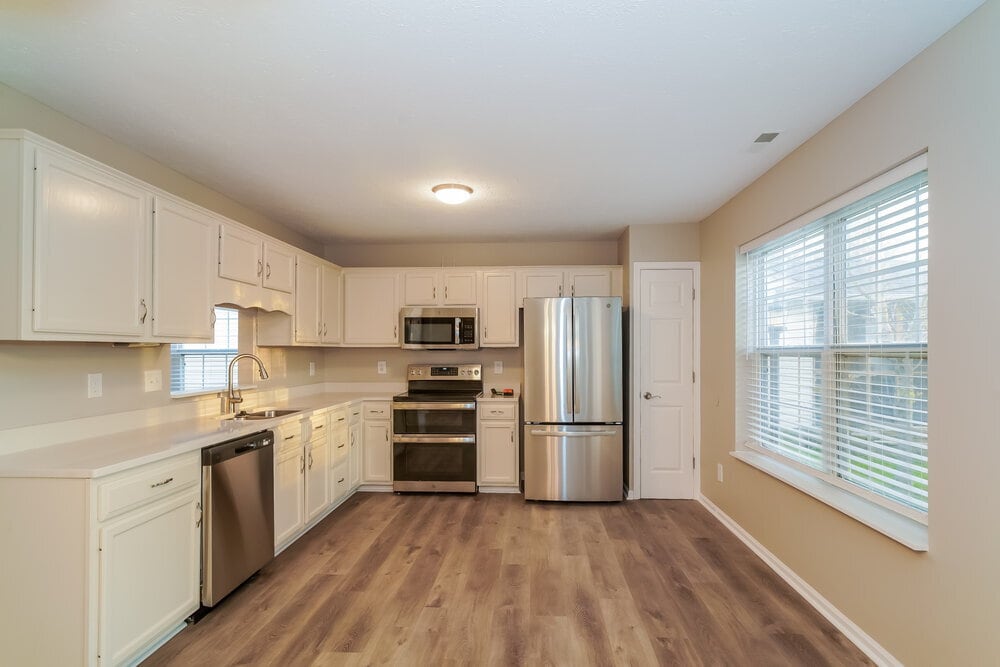 Building Photo - 8633 Buffalo Ridge Dr