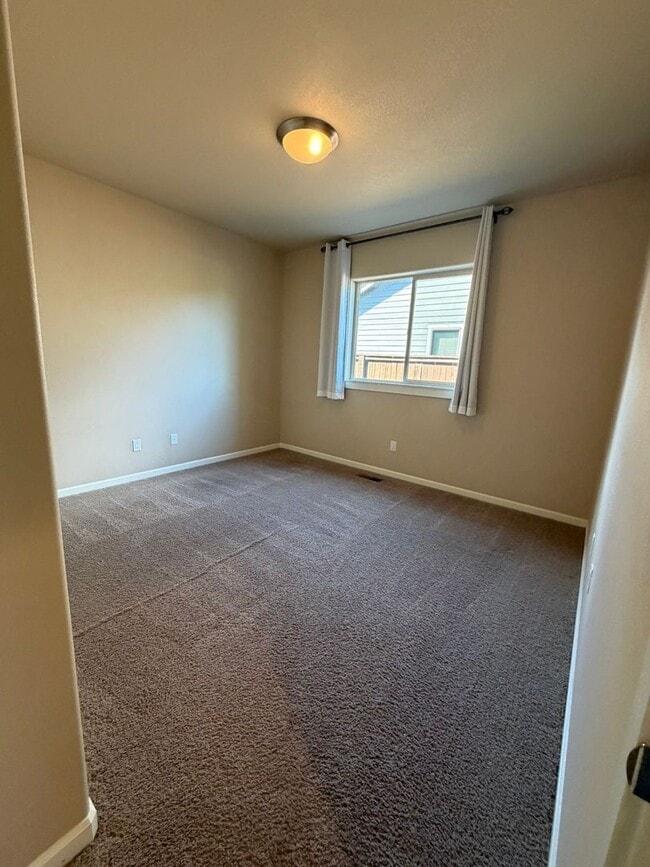 Building Photo - 3622 Birddog Dr