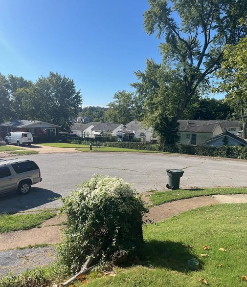 Building Photo - 1227 Peggy Ct