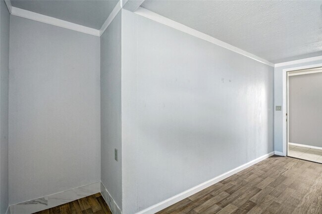 Building Photo - 2543 Co Rd 332