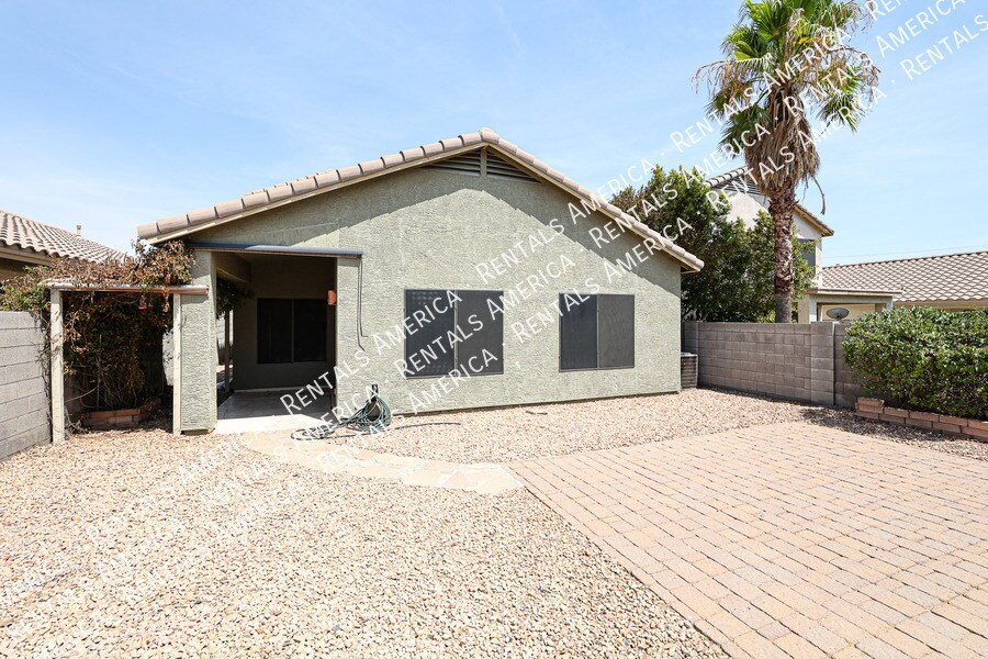 Building Photo - 20412 N 32nd Pl