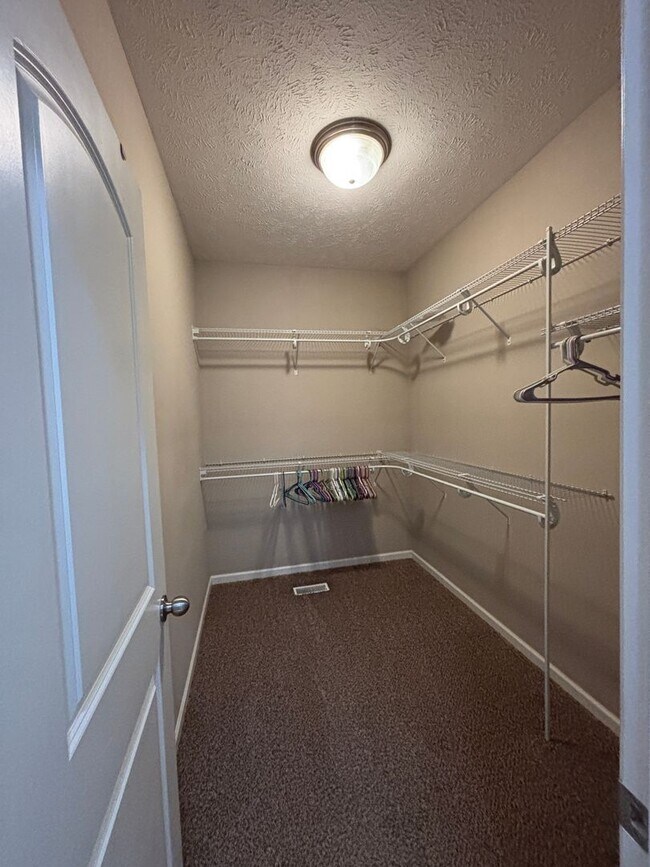 Building Photo - 2625 N 169th St
