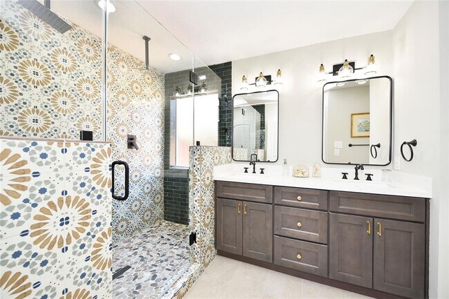 Building Photo - 18403 Brenwood Manor Dr