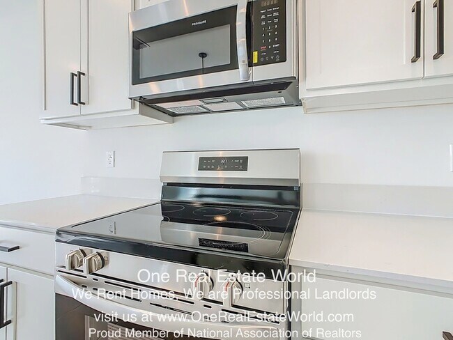 Building Photo - 5151 Bridgehaven Rd