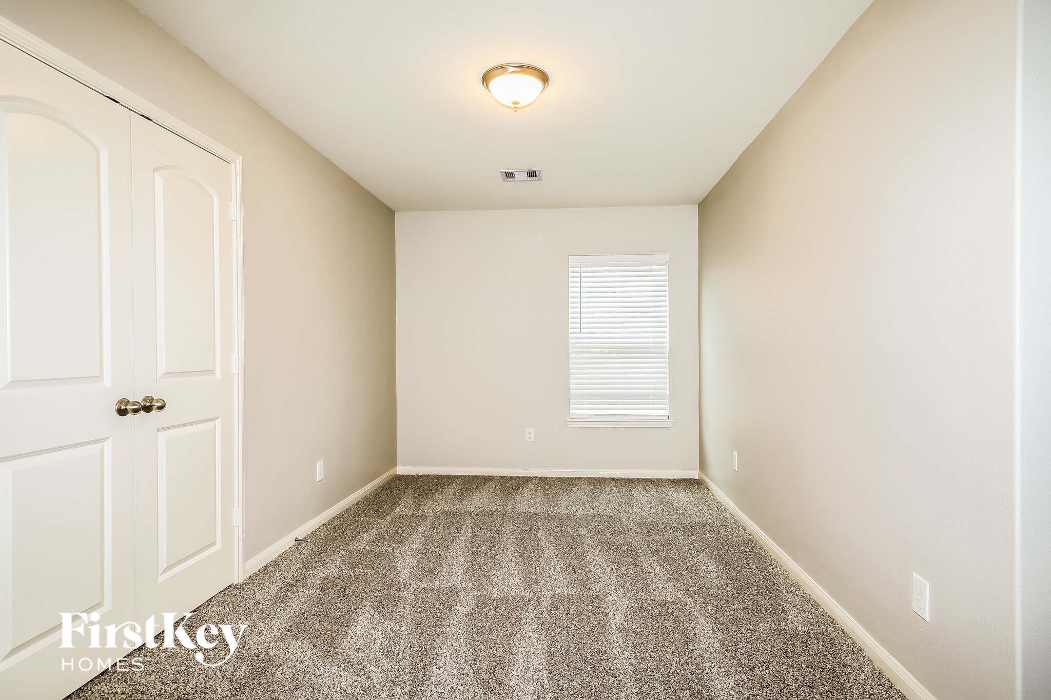 Building Photo - 22422 Base Light Dr