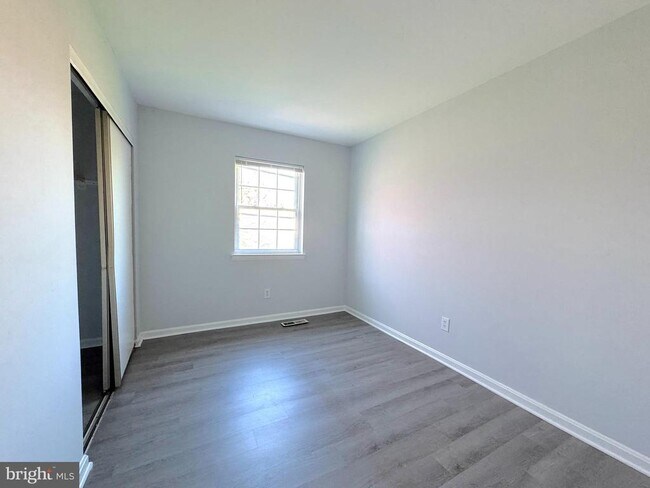 Building Photo - 9528 Hagel Cir