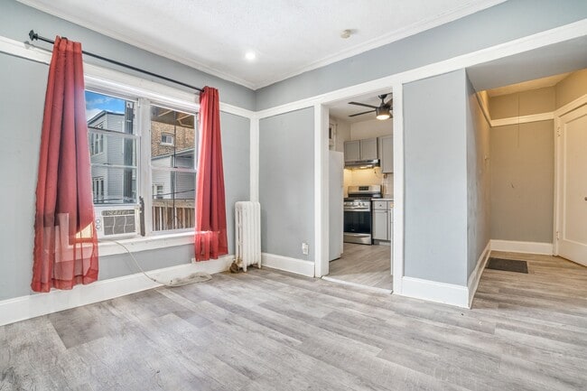 Building Photo - 1707 W Wallen Ave