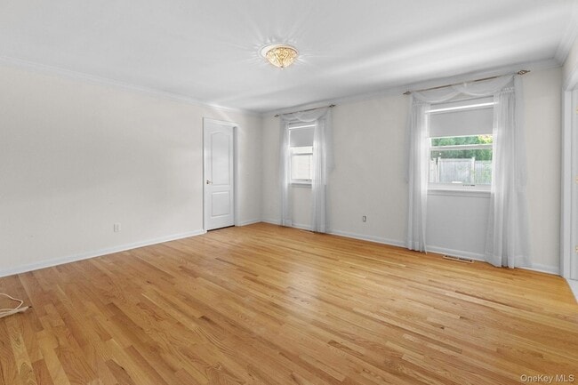 Building Photo - 46 Sylvan Rd