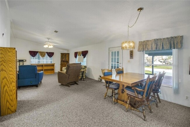 Building Photo - 5229 Hartford Ln