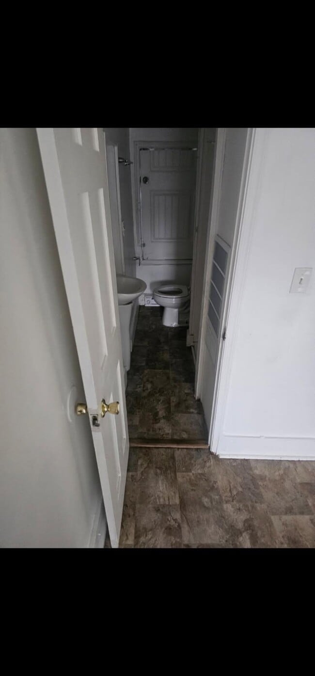 Building Photo - 45 N 19th St