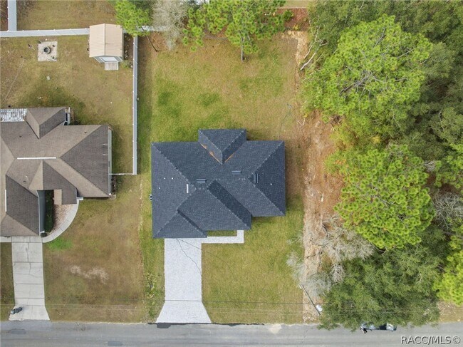 Building Photo - 2275 W Linden Dr