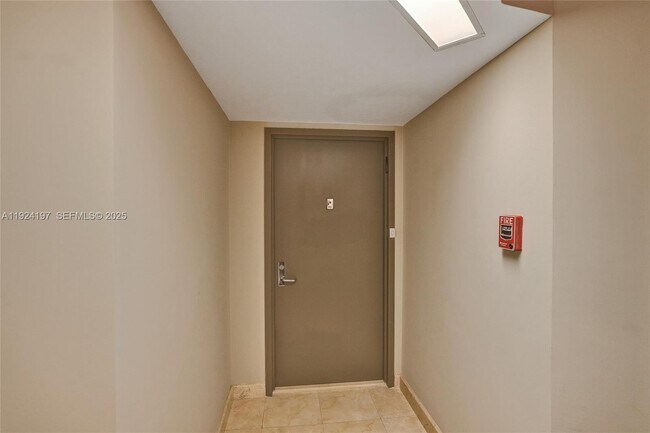 Building Photo - 3400 NE 192 St