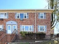 Building Photo - 45 Wedgewood Dr