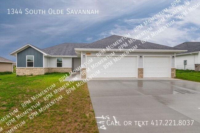 Primary Photo - 1344 S Olde Savannah Ave