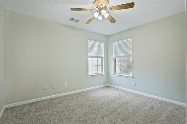 Building Photo - 85 Prestwick Ln