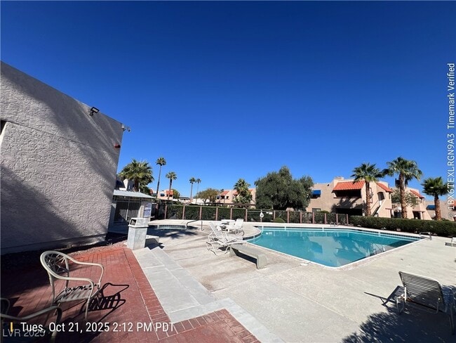 Building Photo - 4360 Gannet Cir