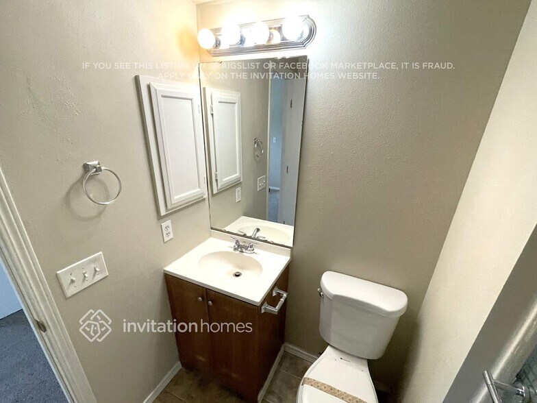 Building Photo - 604 Cammarano Ct SW
