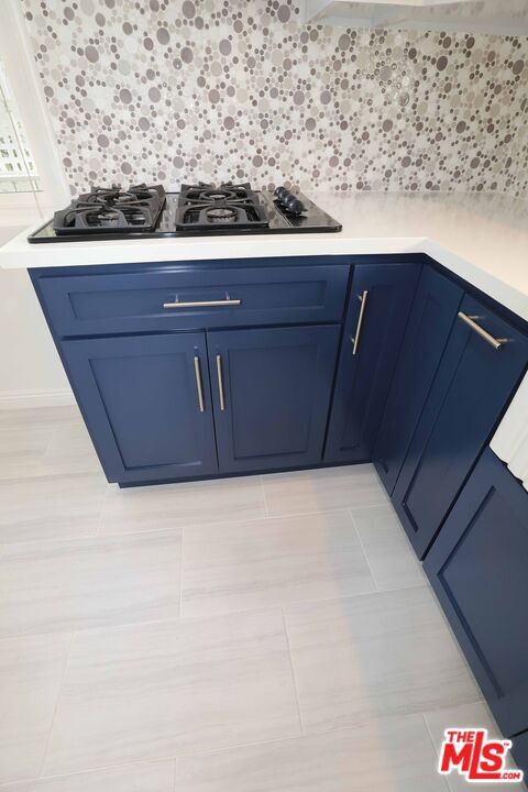 Building Photo - 1025 S Sherbourne Dr