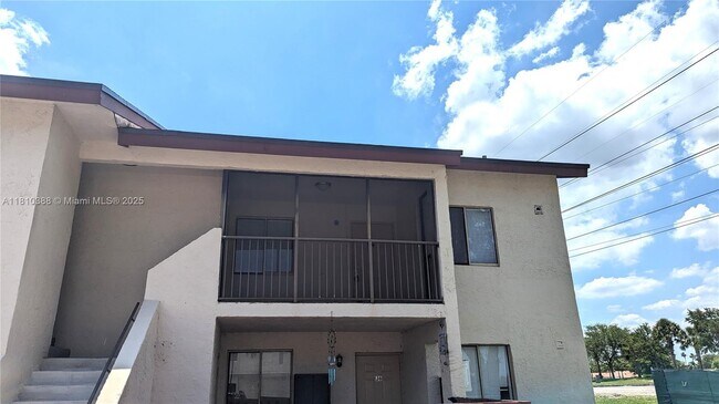Building Photo - 8051 Southgate Blvd