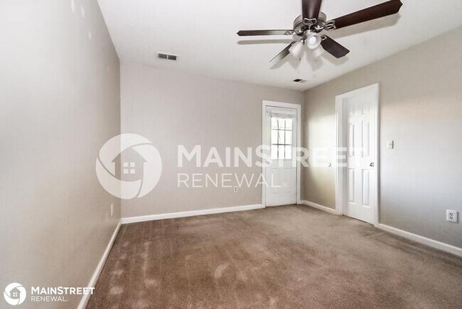 Building Photo - 6656 Lake Forest Dr N, Walls, MS 38680
