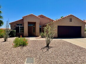 Building Photo - Meticulously Maintained 3 Bedroom + Den Single Level Home! Fantastic Low Backyard.