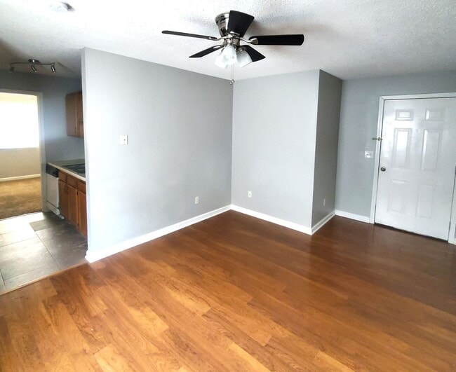 Building Photo - Cozy 1 bedroom