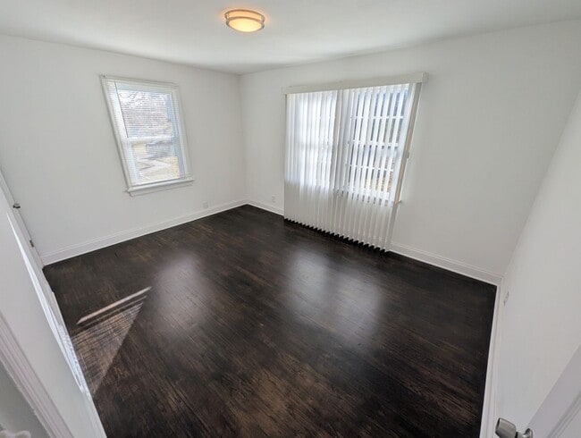 Building Photo - Updated Bungalow in Berkeley