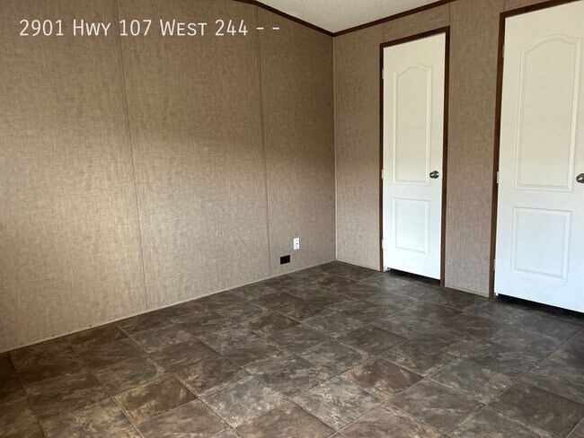 Building Photo - 2901 Hwy 107 West 244--