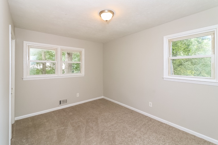Building Photo - 4910 Old Briar Trail