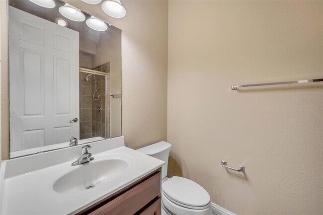 Building Photo - 10821 Crosbyton Ln