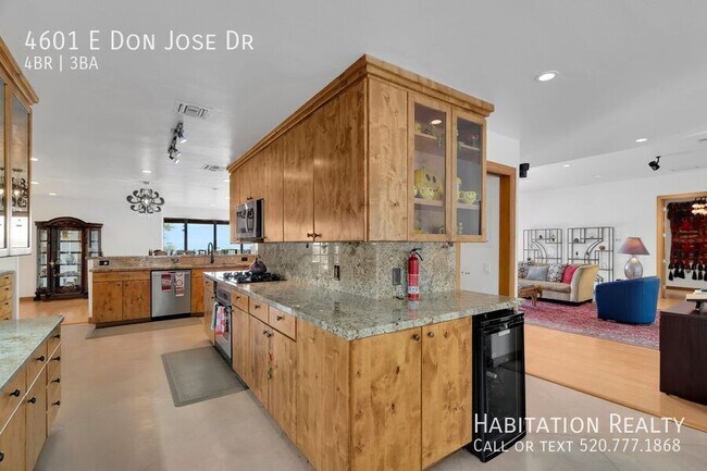 Building Photo - 4601 E Don Jose Dr