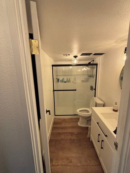 Primary 3/4 Bath - 1433 N Williams St