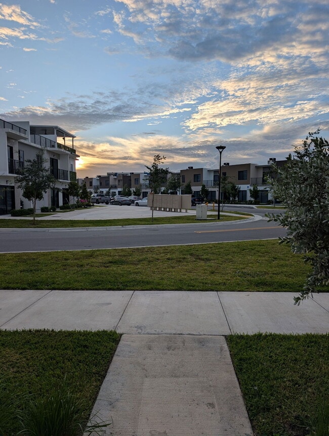 Building Photo - 26124 SW 146th Ave