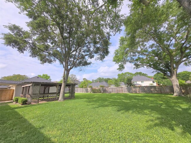 Building Photo - 3902 St Michaels Ct