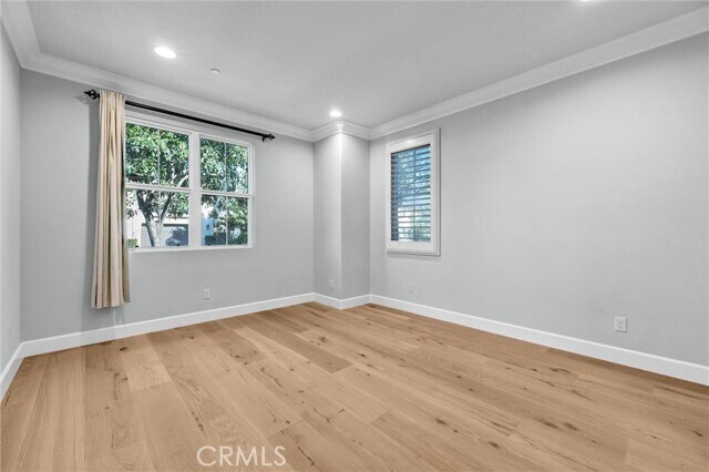 Building Photo - 65 Mapleton