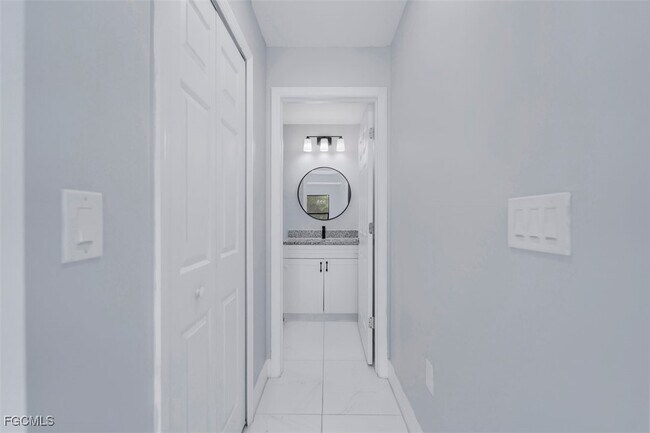 Building Photo - 129 Meadow Rd