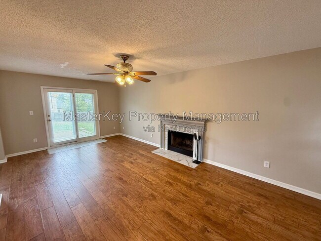 Building Photo - 703 Swan Hill Ct