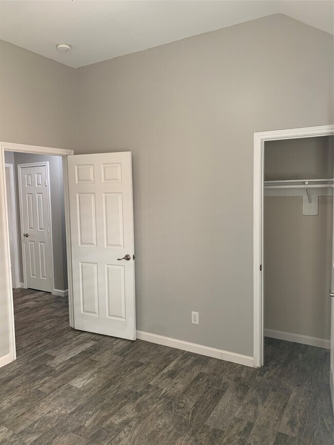 Building Photo - 18418 Sailfish Cove Dr