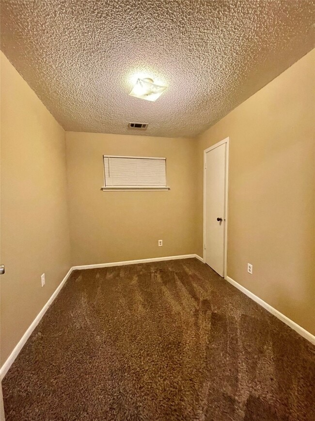 Building Photo - 1510 N Avenue Q