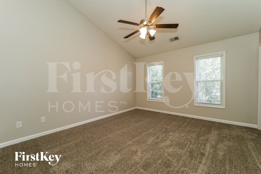 Building Photo - 1809 Larkhill Ct