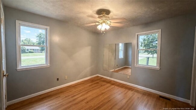 Building Photo - 1943 Shiloh Dr